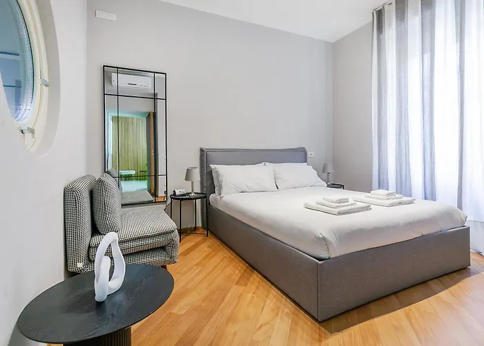 דירה San Babila Executive - Discover The Historic Centre Of מילאנו