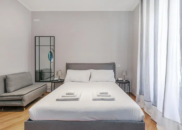 San Babila Executive - Discover The Historic Centre Of * מילאנו