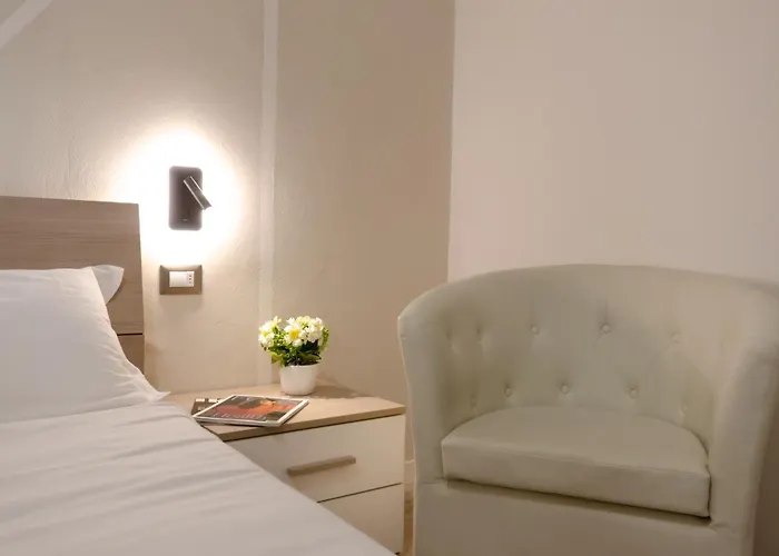 Vivimihome - Duomo Cioffi House Apartmán Milán