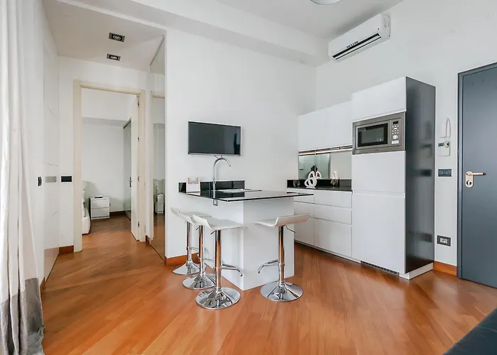 דירה San Babila Executive - Discover The Historic Centre Of *