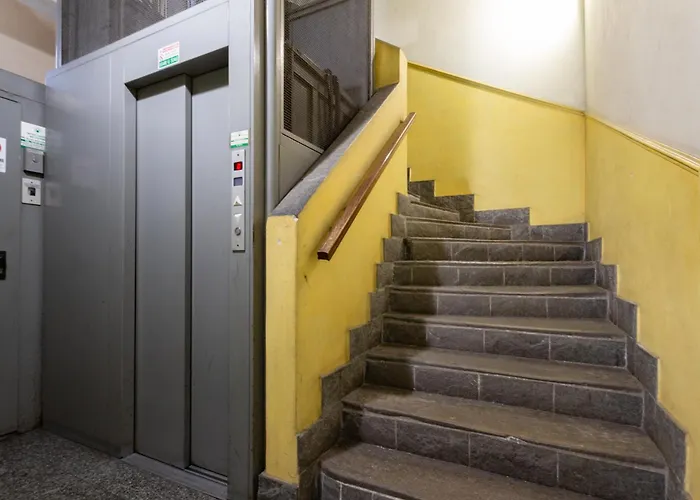 Apartment The Metropolitan Cozy Near Duomo + Wifi *