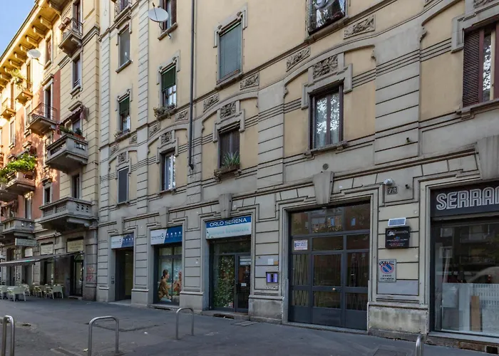 Apartment The Metropolitan Cozy Near Duomo + Wifi