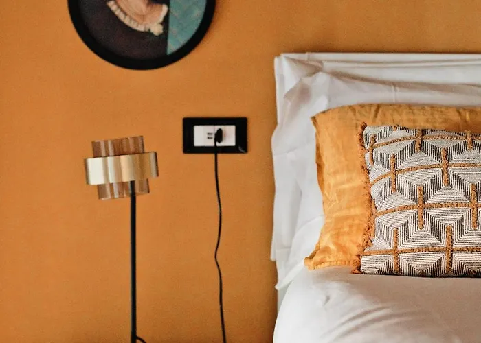 The Yellow; Luxury Loft In The Center Of