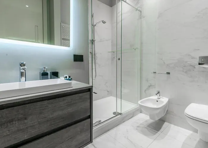 San Babila Executive - Discover The Historic Centre Of מילאנו