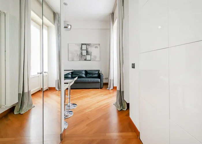 דירה San Babila Executive - Discover The Historic Centre Of *