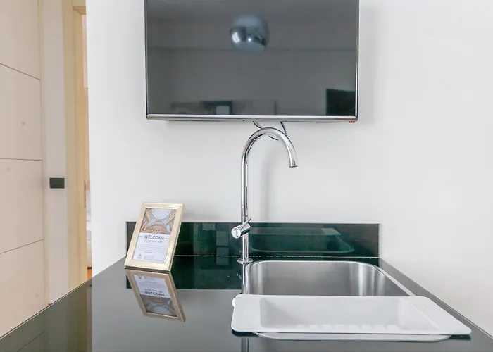 San Babila Executive - Discover The Historic Centre Of *