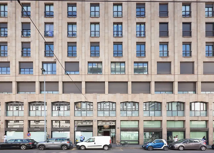 Easyhomes-madonnina View Apartmán *