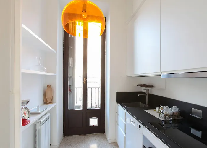 Heart Duomo Colonne * מילאנו