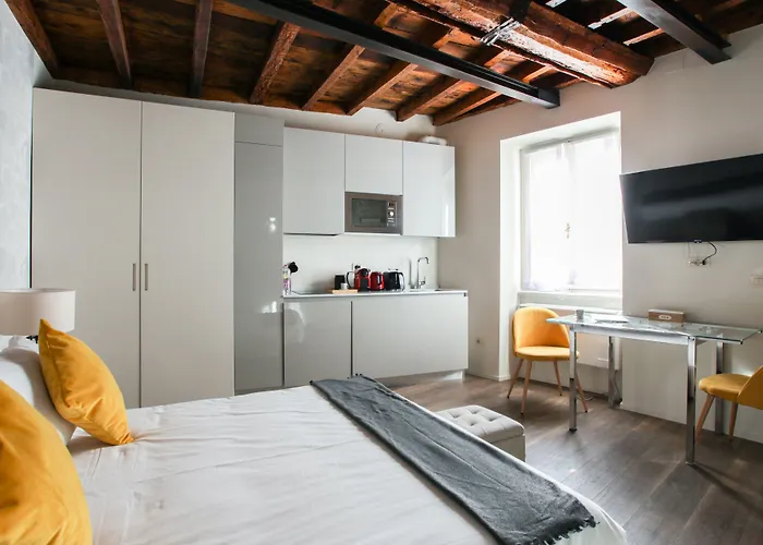 Heart Duomo Colonne מילאנו