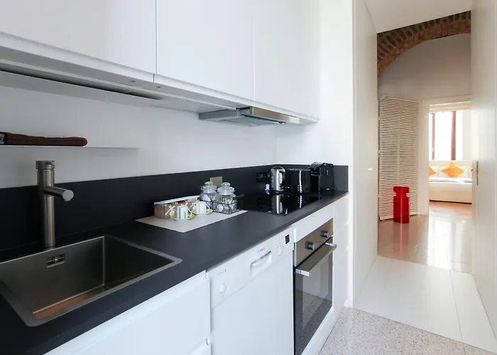 Heart Duomo Colonne מילאנו