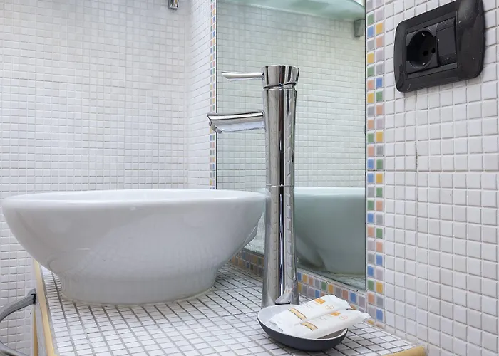 Italianway Easy - Baiamonti 1 *