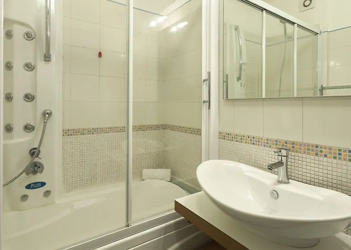 Italianway Easy - Baiamonti 1 Daire Milano