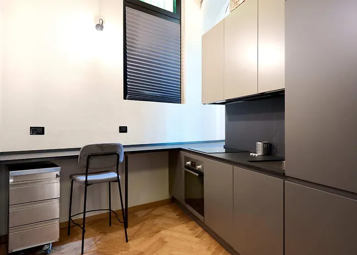 Isola Stylish Loft In