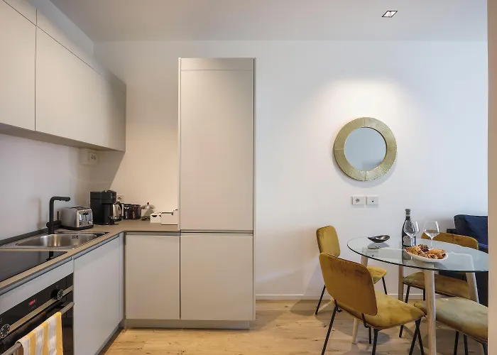 아파트 Luxury Suite-hosted By Sweetstay *