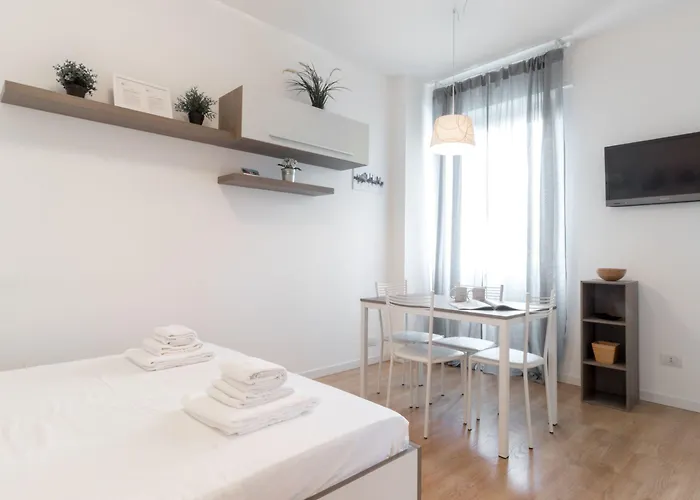 Italianway Easy - Ampere 103 Apartmán *