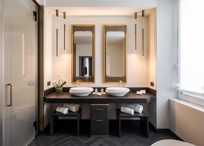 Casa Baglioni - The Leading Of The World ميلان