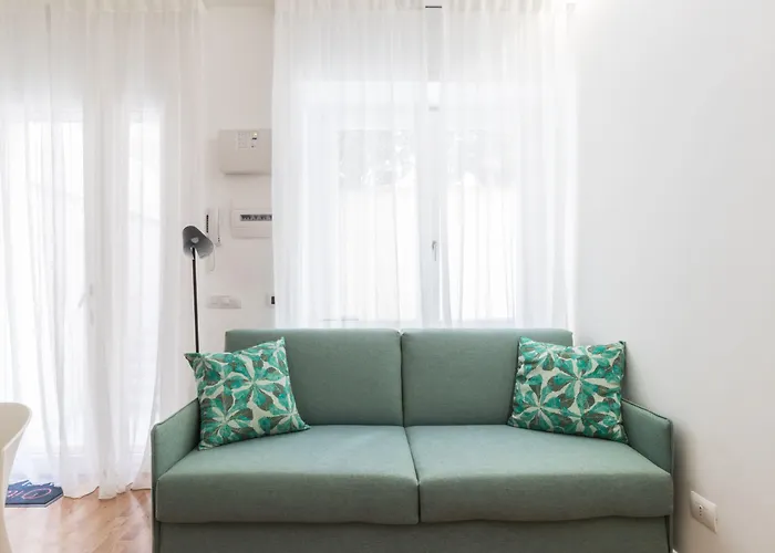 Italianway Easy - Ciro Menotti 18 *