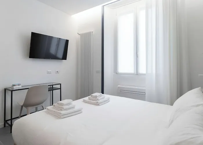 Italianway Comfort - Taramelli 60 * Milán