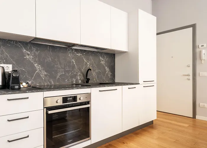 Easyhomes - Botta Milano