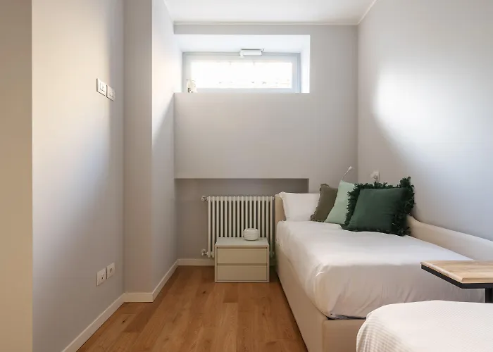 Easyhomes - Botta Milan