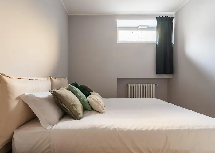 Easyhomes - Botta Apartment