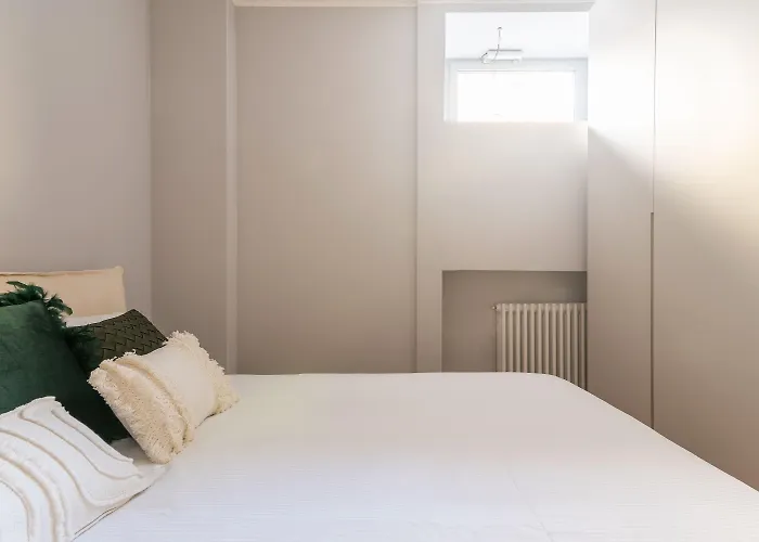 Easyhomes - Botta Apartment *