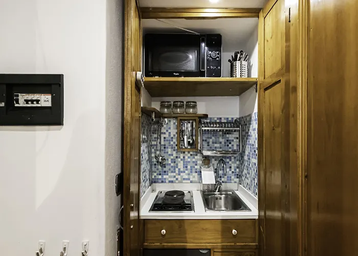 Italianway - Caminadella 23 * Milano