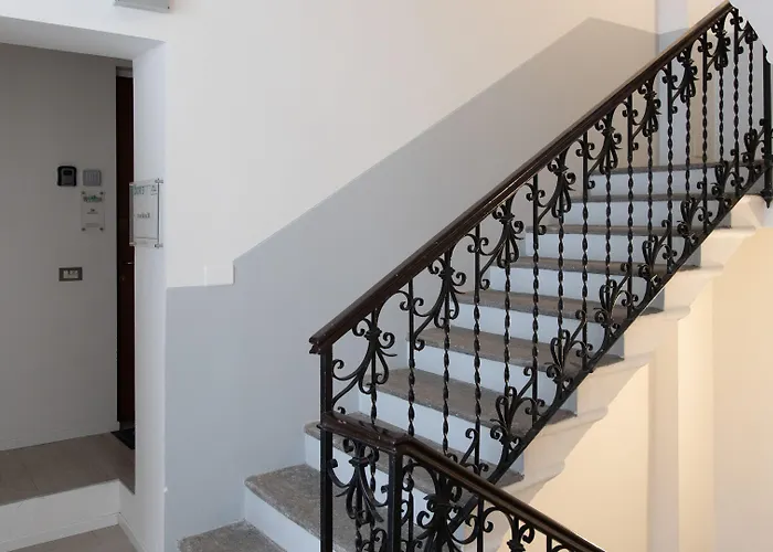 Italianway - The B Village New * Milano