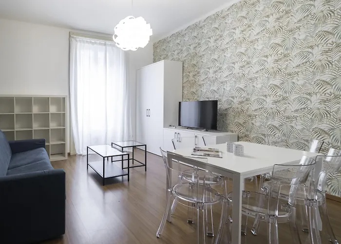 Italianway - The B Village New Apartment