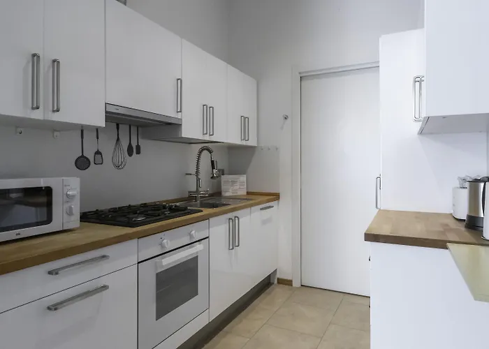 Italianway - The B Village New 밀라노