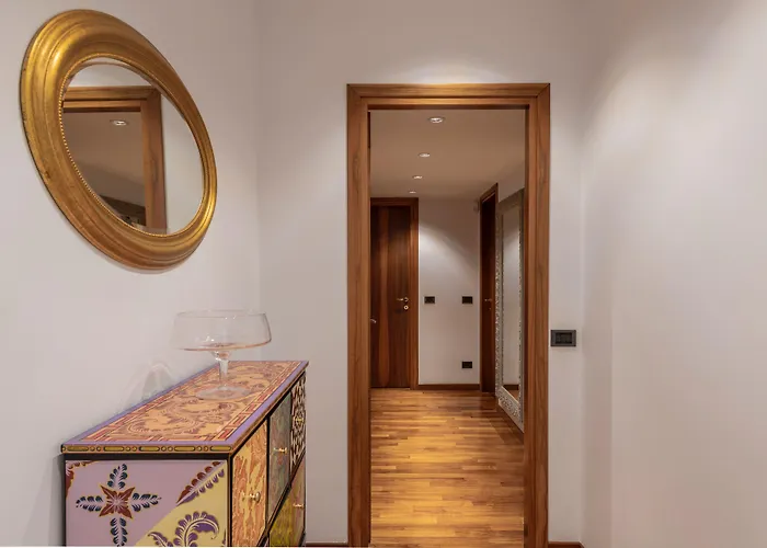 Bnbutler - Stromboli, 22 - Ampio, Luminoso Ed Elegante