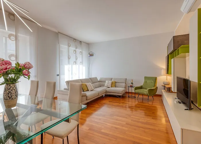 Apartment Bnbutler - Stromboli, 22 - Ampio, Luminoso Ed Elegante *