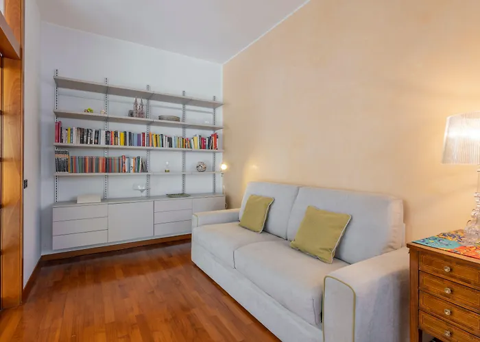 Apartment Bnbutler - Stromboli, 22 - Ampio, Luminoso Ed Elegante Milan