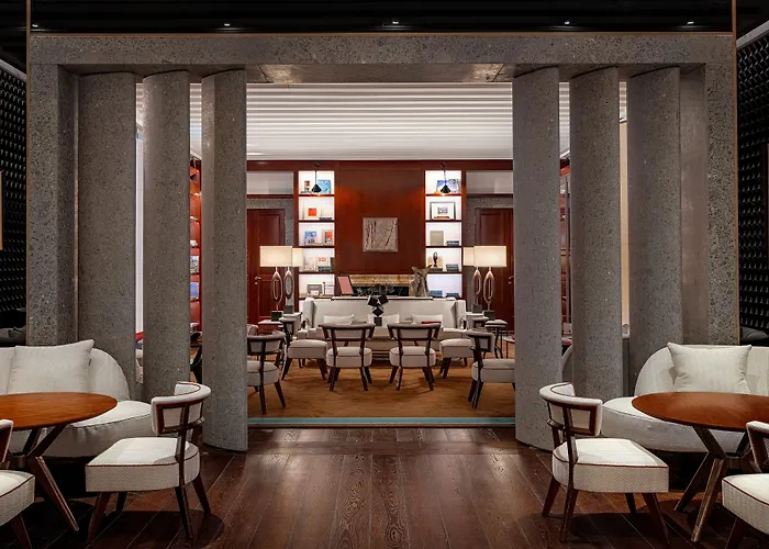 Portrait - Lungarno Collection 米兰