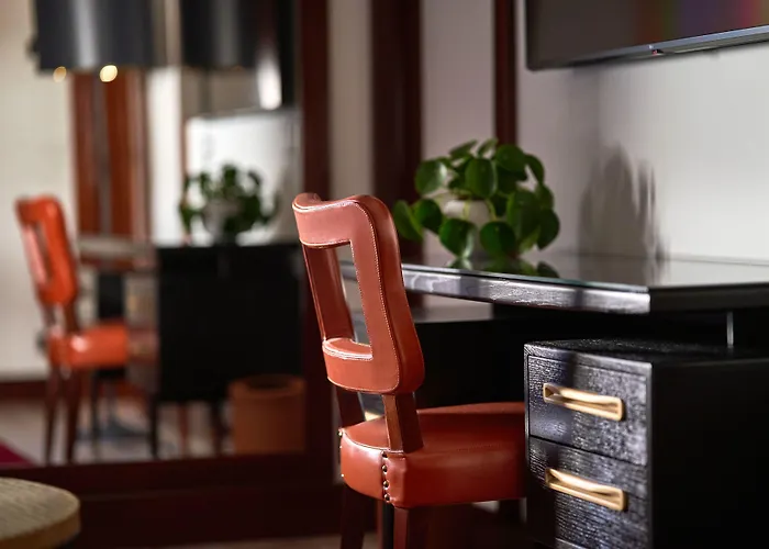 Portrait - Lungarno Collection