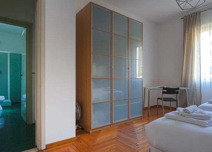 Youhosty - Copernico 47 * Mailand