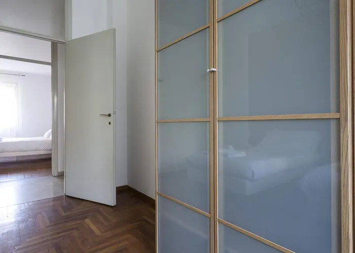 Youhosty - Copernico 47