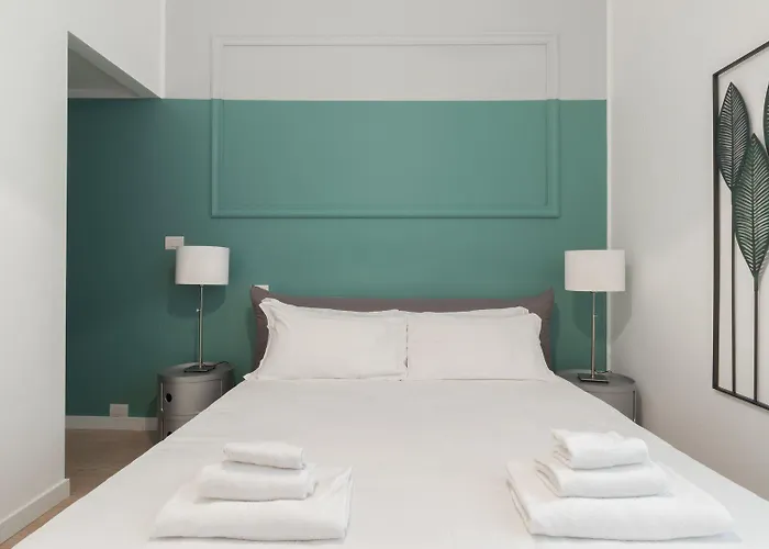 Garigliano 8 * Milaan