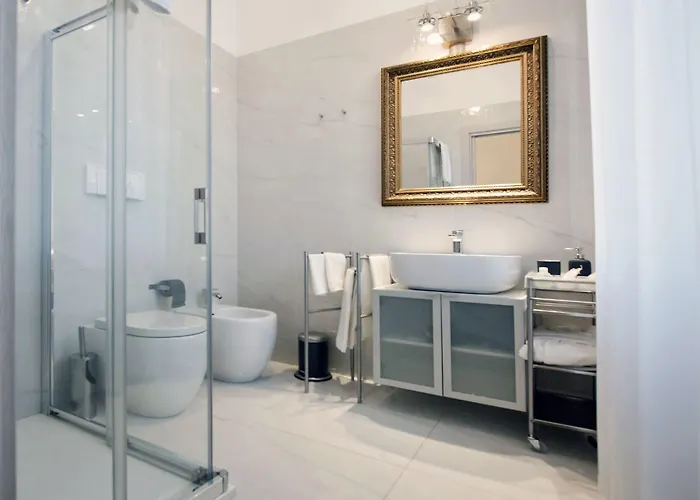 Affittacamere Imhome - Porta Romana 3*