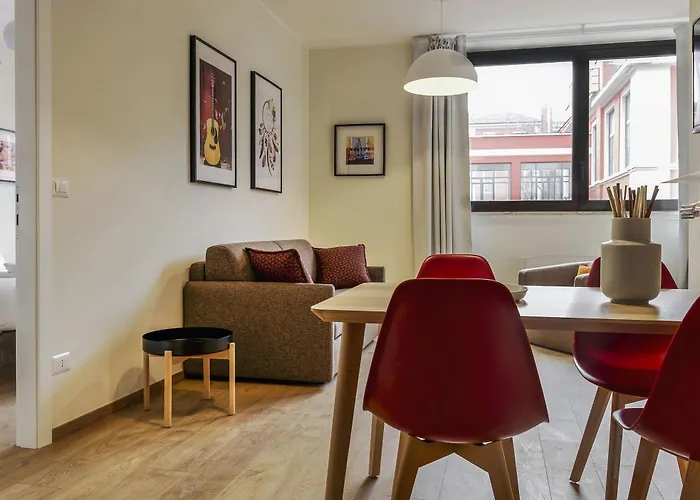 Italianway-bergonzoli Place * Milán