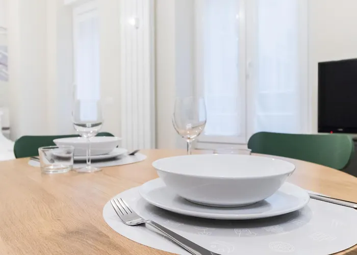 Mi-mosc46as - Garibaldi 104 A 2* Milano