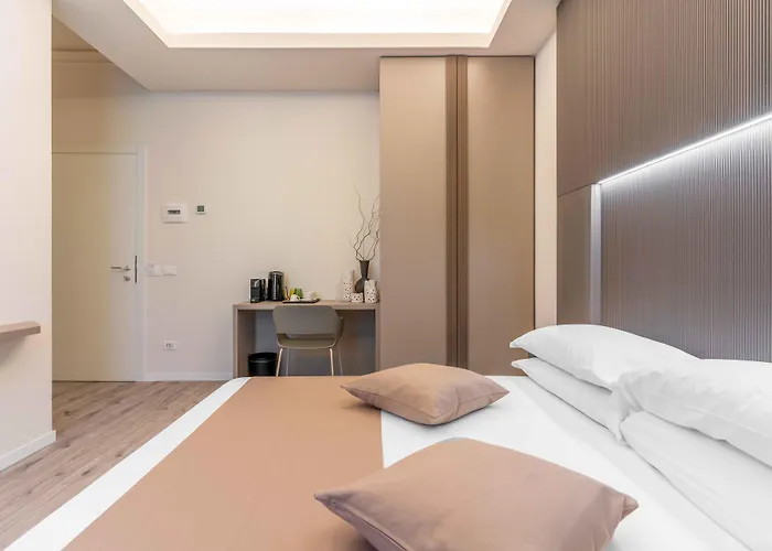 Meneghina Foresteria Lombarda