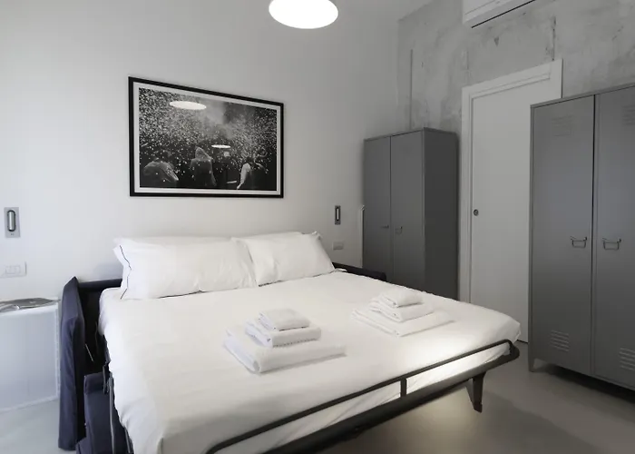 Apartment Italianway - Piazza Niccolo Tommaseo 2a Mailand