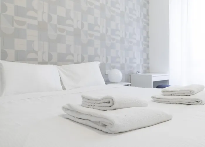 Italianway Easy - Cesare Da Sesto 20 B Mediolan