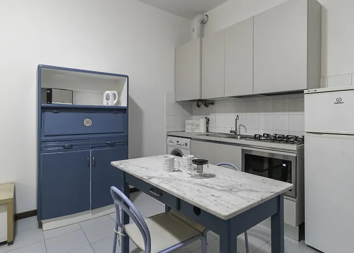 Italianway Easy - Cesare Da Sesto 20 B * Mediolan