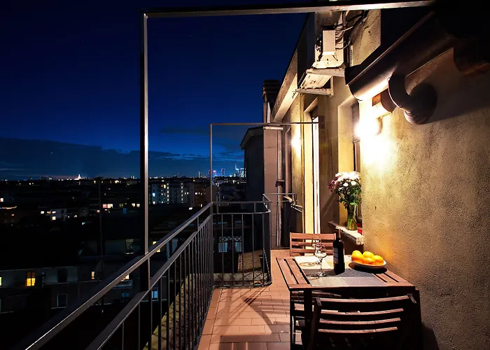 Skyline In Citta Studi A 1 Minuto Dal Metro Con Terrazzo Wi-fi E Netflix Apartament *