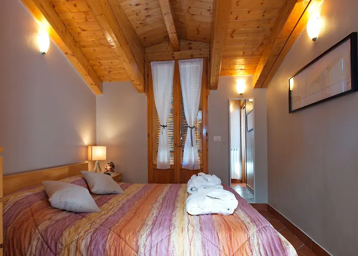 Skyline In Citta Studi A 1 Minuto Dal Metro Con Terrazzo Wi-fi E Netflix Apartament Mediolan