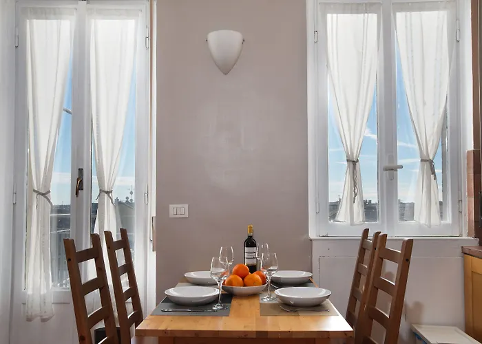 Apartament Skyline In Citta Studi A 1 Minuto Dal Metro Con Terrazzo Wi-fi E Netflix
