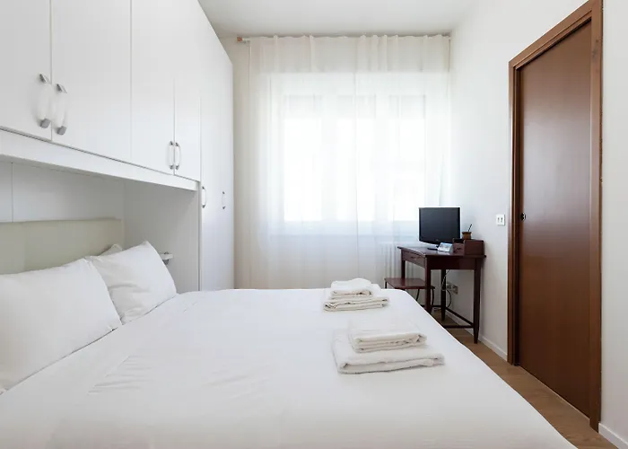 Italianway Easy - Favretto 13 * Milano