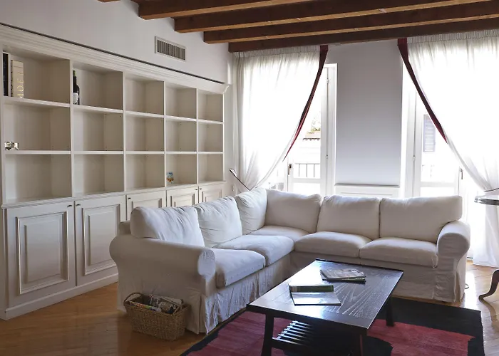 Italianway Easy - Garibaldi 55 Large Apartment Milan
